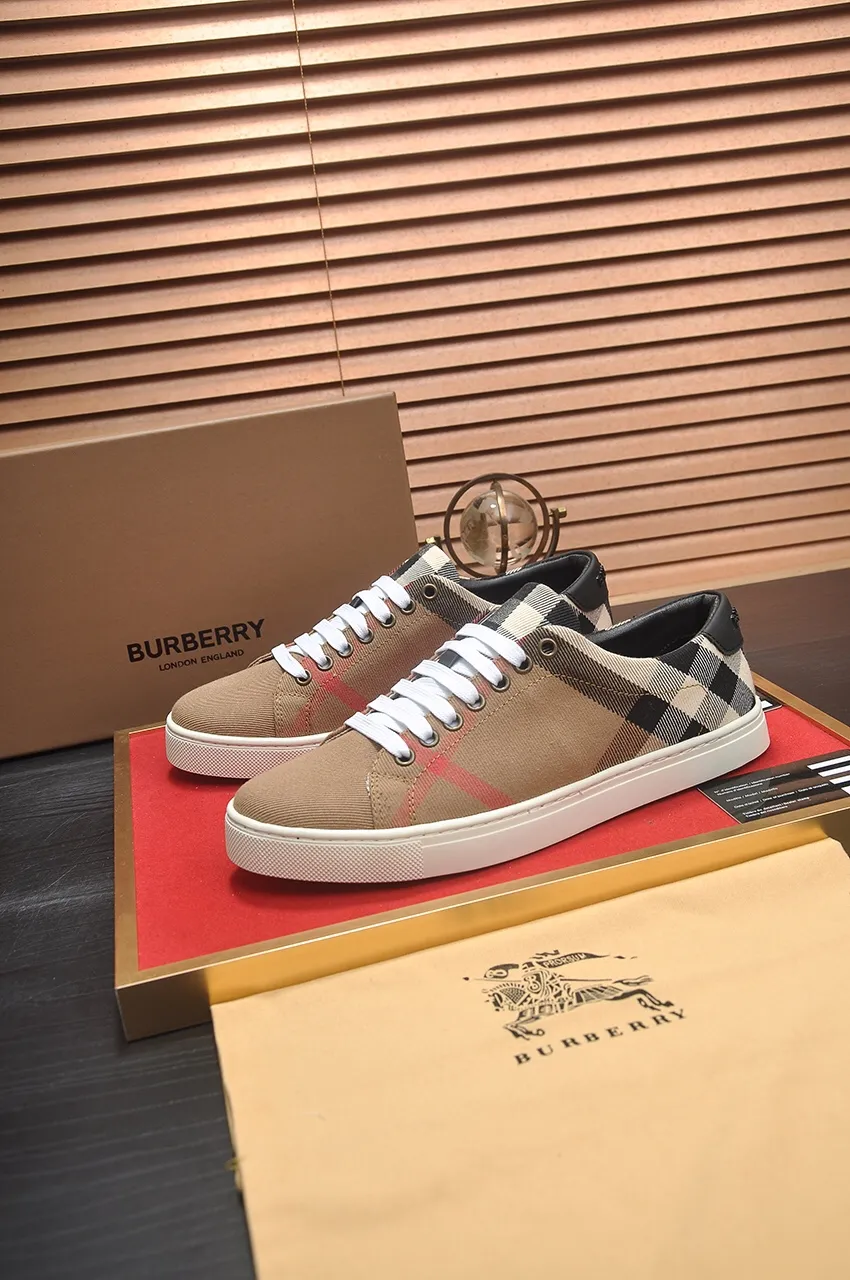 Men's shoes💰480💶[Burberry] (cowhide lining) classic low-top sneakers｜Imported cowhide with classic plaid fabric｜Cow leather lining｜Original outsole｜Fine workmanship and comfortable to wear Size: 38-44 (customized at 45)